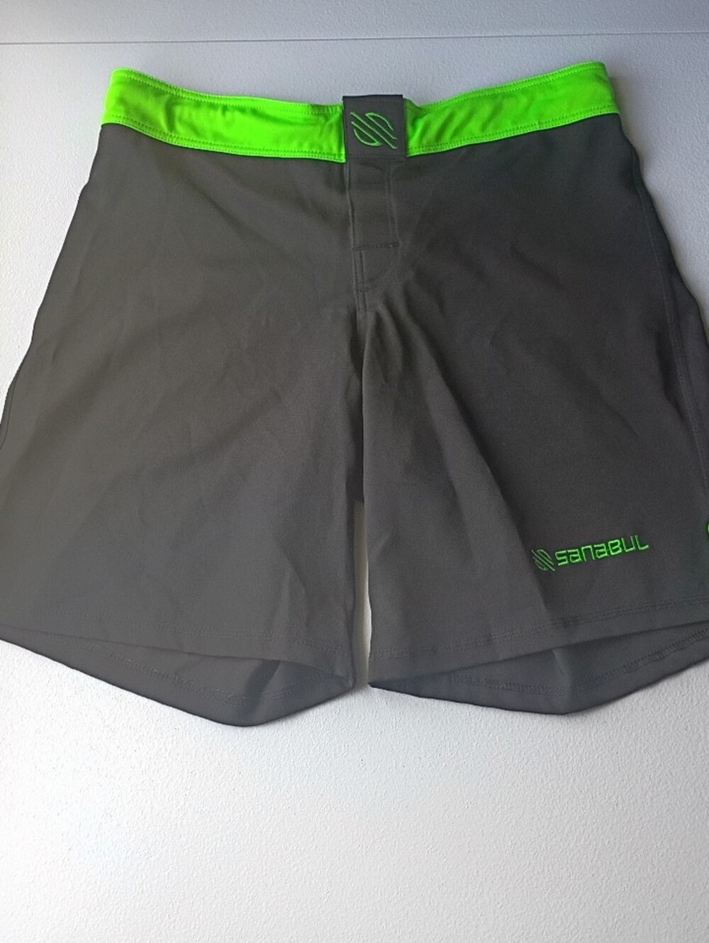 Mens  Sanabul Green And Black swim trunks size 34